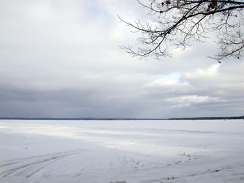 image of Higgins Lake late Jan. 03